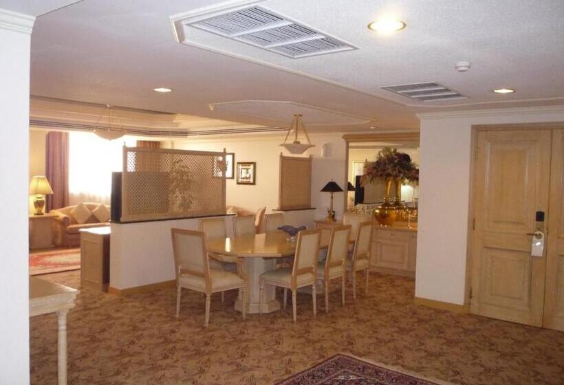 سوئیت 2 خوابه, Hofuf