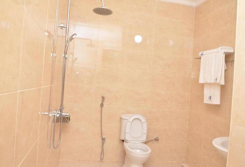 سوییت اجرایی, Nefaland