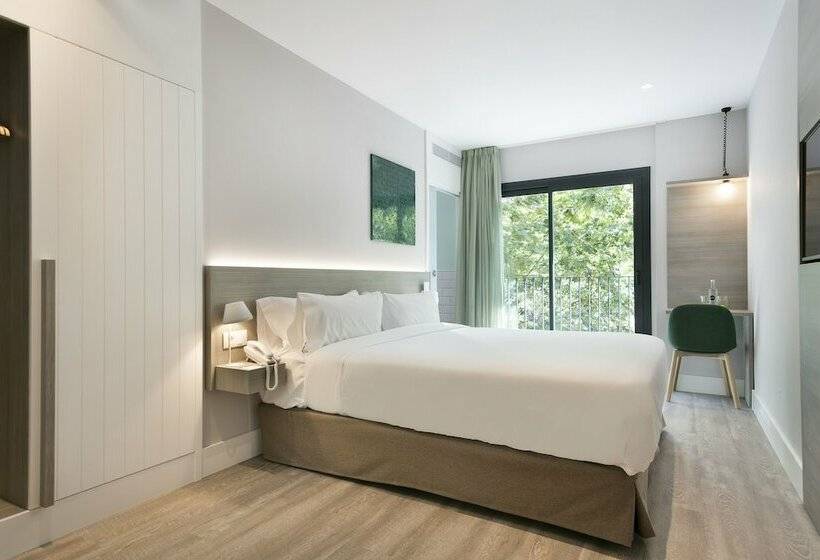 اتاق استاندارد, Niu Barcelona