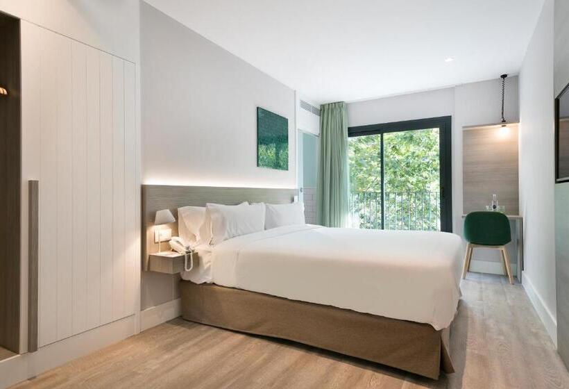 اتاق استاندارد, Niu Barcelona