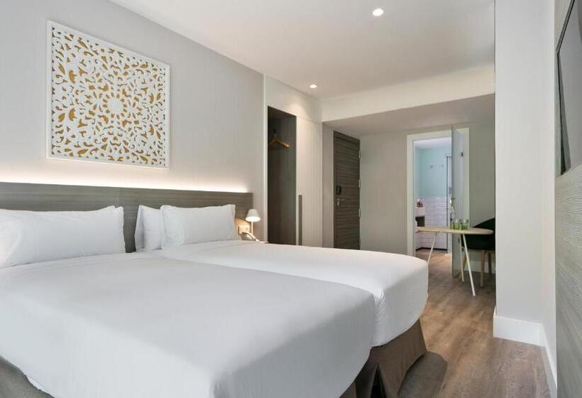 اتاق سوپریور, Niu Barcelona