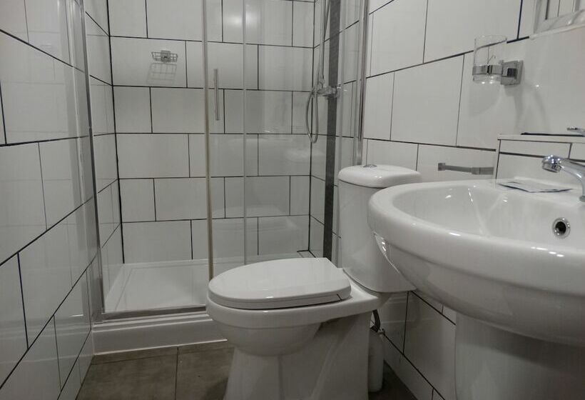 Номер Стандарт, Trivelles Seaforth