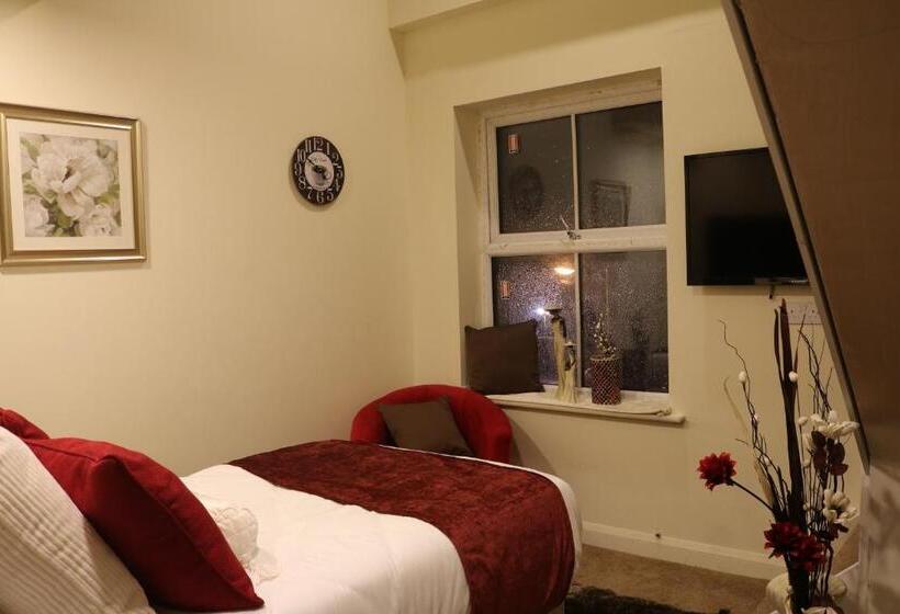 Номер Стандарт, Trivelles Seaforth