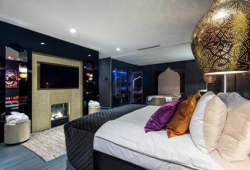 Люкс, Van Der Valk Hotel Utrecht