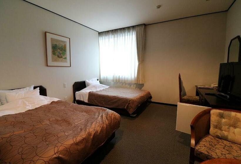 חדר סטנדרט, Zurich Toho 2001