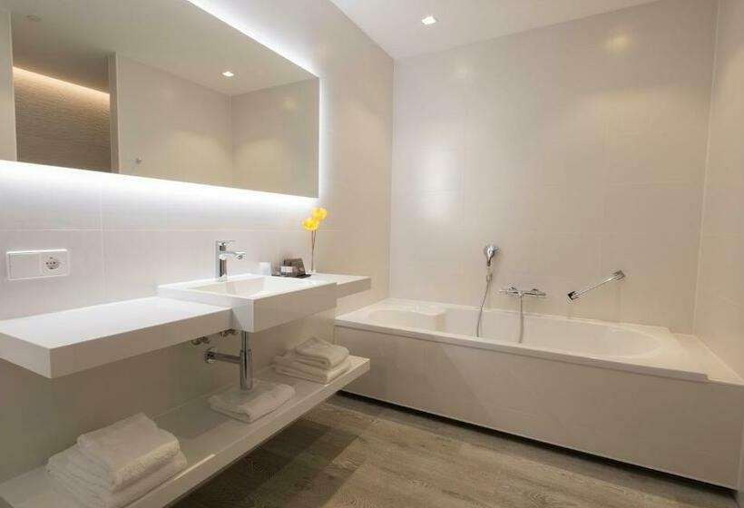 Номер Комфорт, Van Der Valk Hotel Utrecht