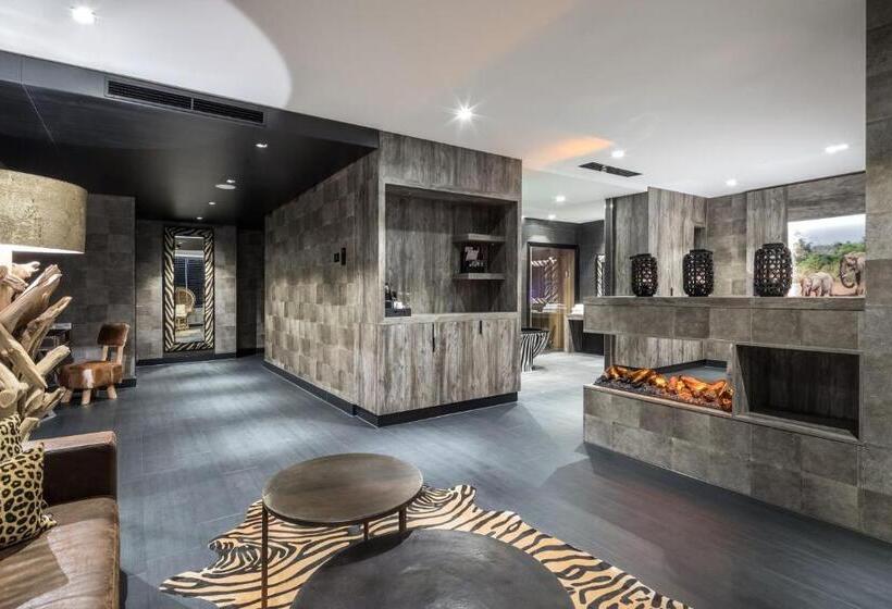 Люкс, Van Der Valk Hotel Utrecht