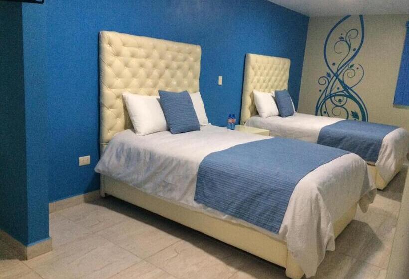 سوییت خانوادگی, Andrea´s Hotel Boutique