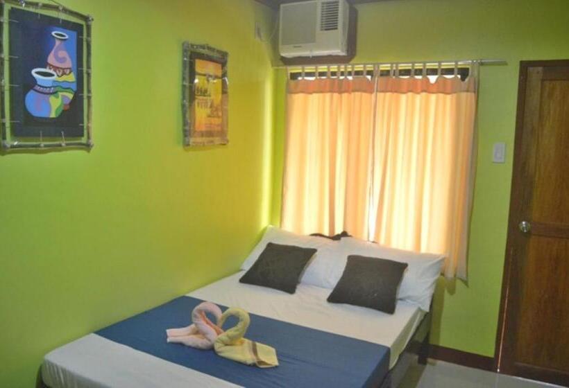 اتاق خانوادگی, Amelia Homestay