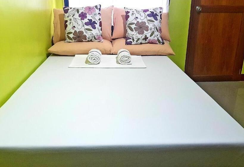 اتاق خانوادگی, Amelia Homestay