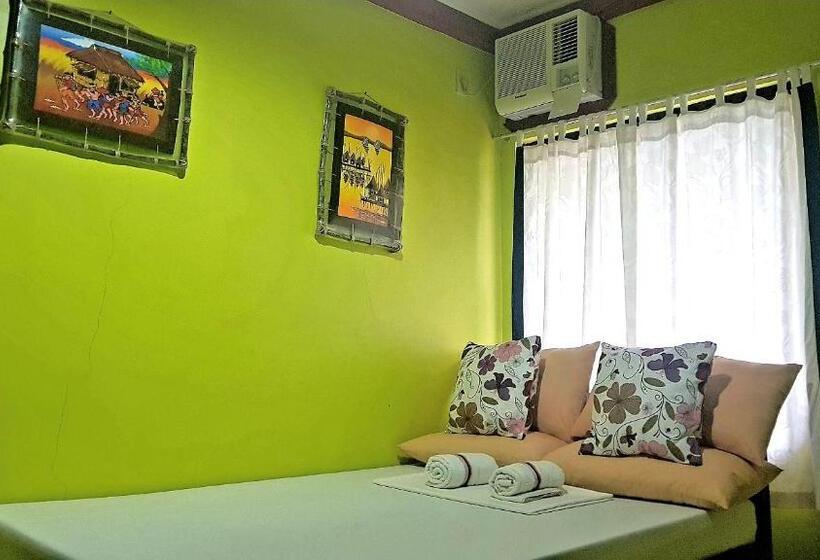 اتاق خانوادگی, Amelia Homestay