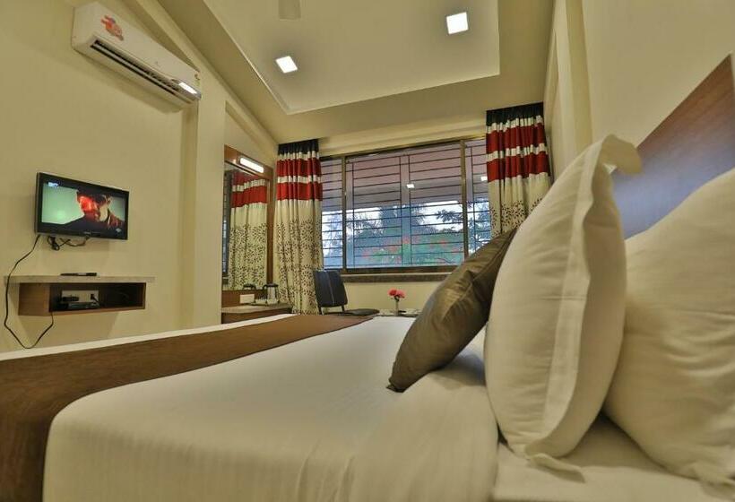 חדר דלוקס, Highland Resort