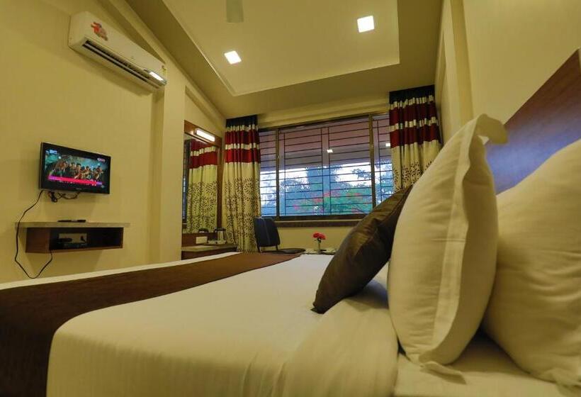 חדר דלוקס, Highland Resort