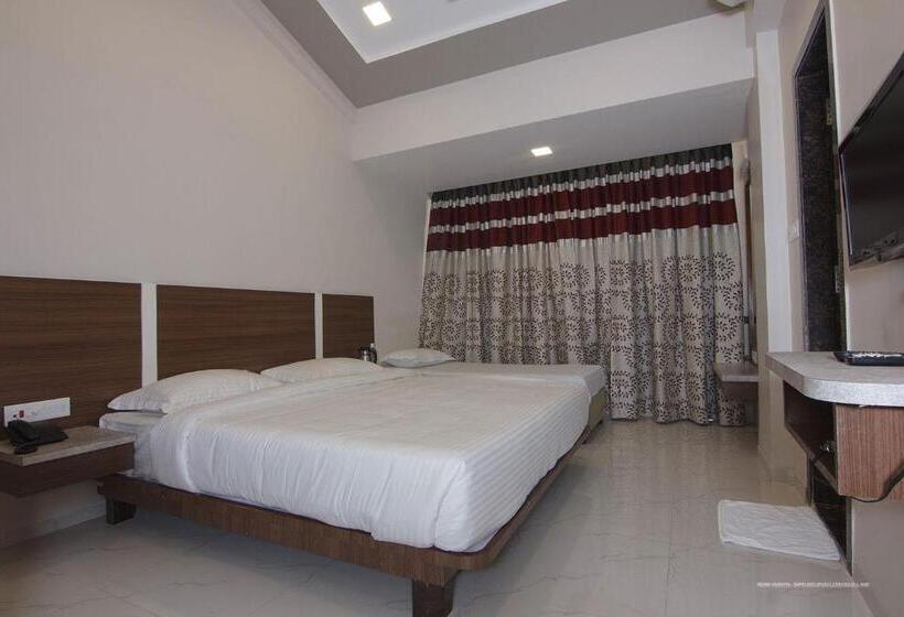 חדר דלוקס, Highland Resort