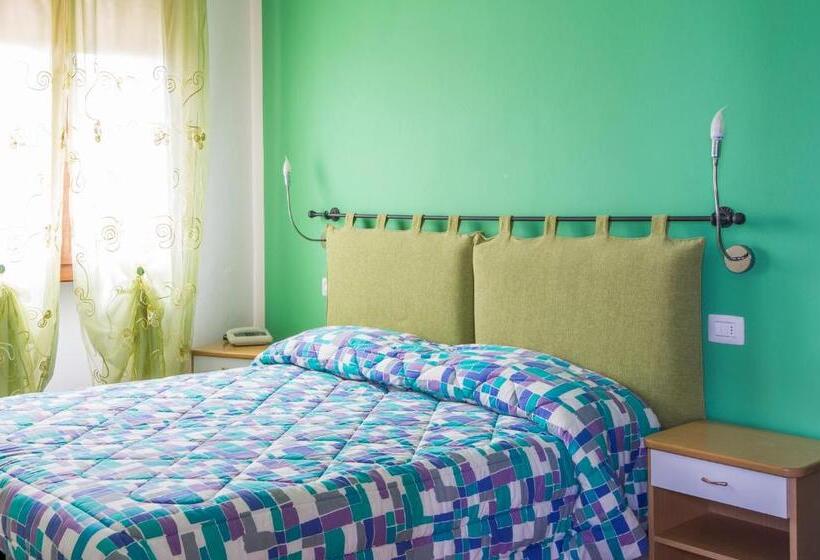 スタンダードルーム, Albergo Colonna