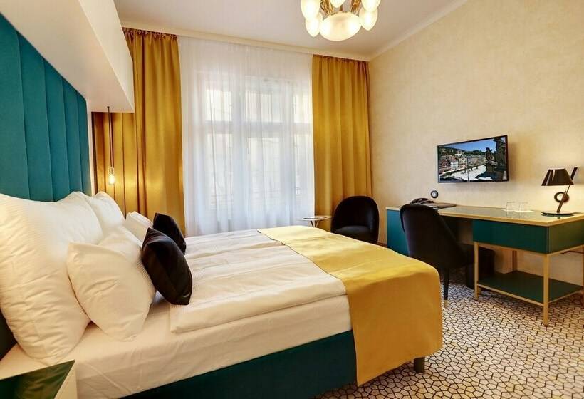 اتاق راحتی, Art Deco Wolker By Astoria Hotel & Medical Spa