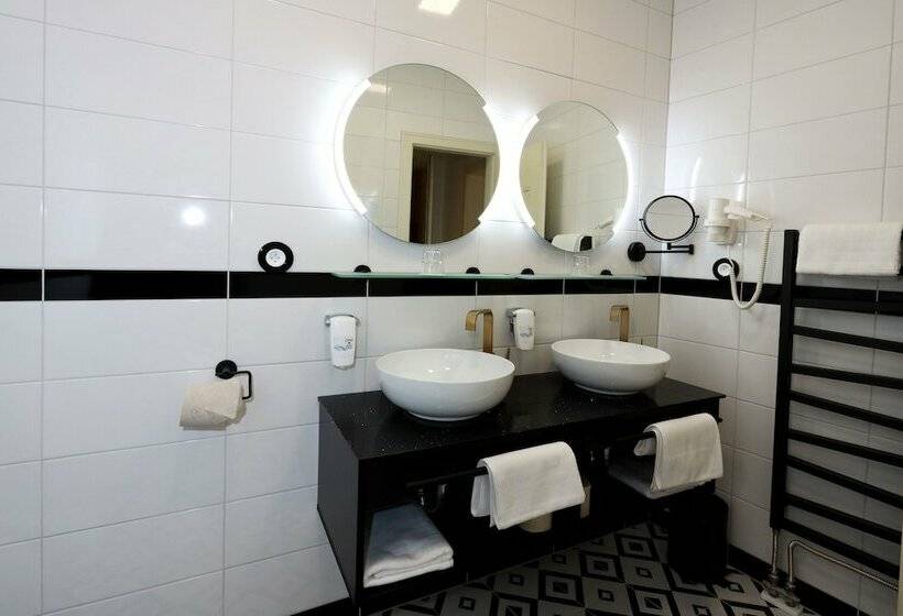 חדר קומפורט, Art Deco Wolker By Astoria Hotel & Medical Spa