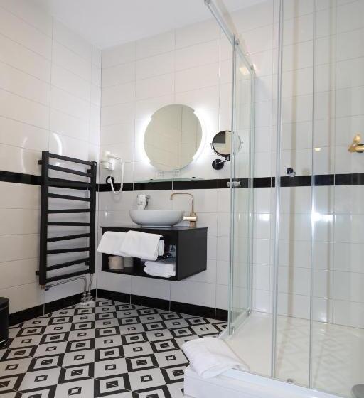 اتاق استاندارد یک نفره, Art Deco Wolker By Astoria Hotel & Medical Spa