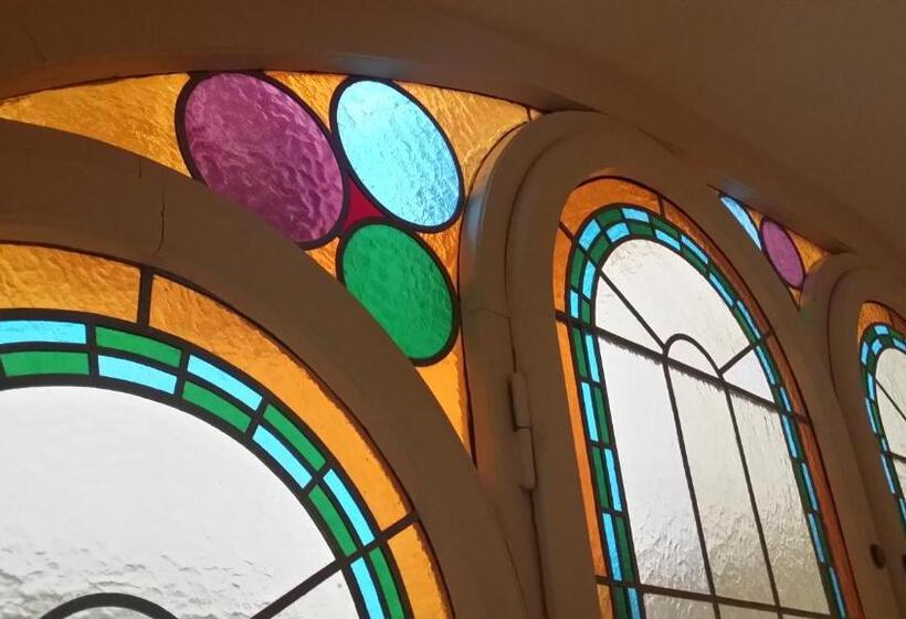 סוויטה, Art Deco Wolker By Astoria Hotel & Medical Spa