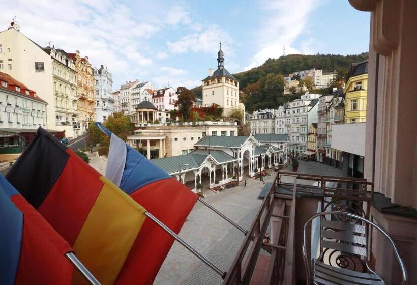 سوییت, Art Deco Wolker By Astoria Hotel & Medical Spa