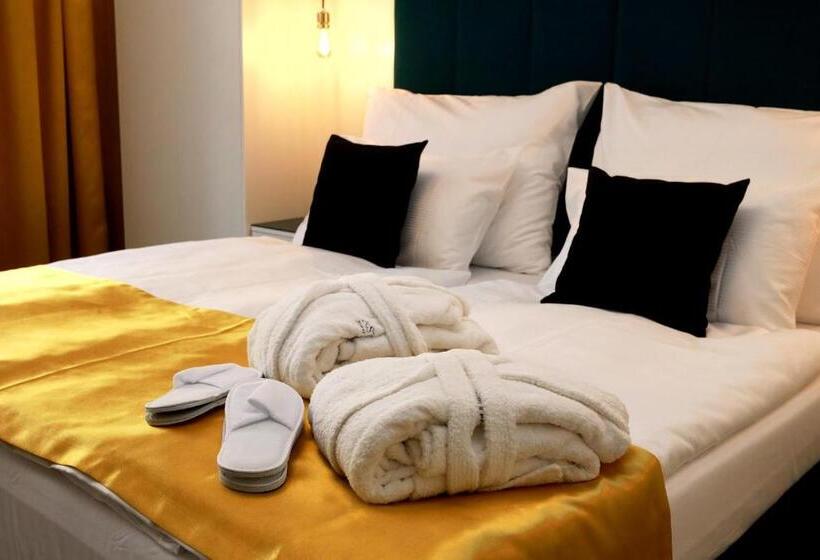 سوییت, Art Deco Wolker By Astoria Hotel & Medical Spa