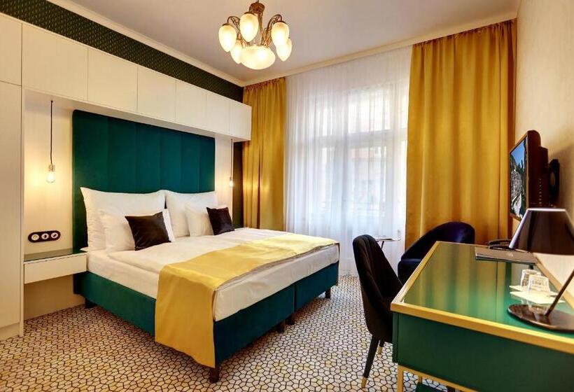 اتاق سوپریور, Art Deco Wolker By Astoria Hotel & Medical Spa