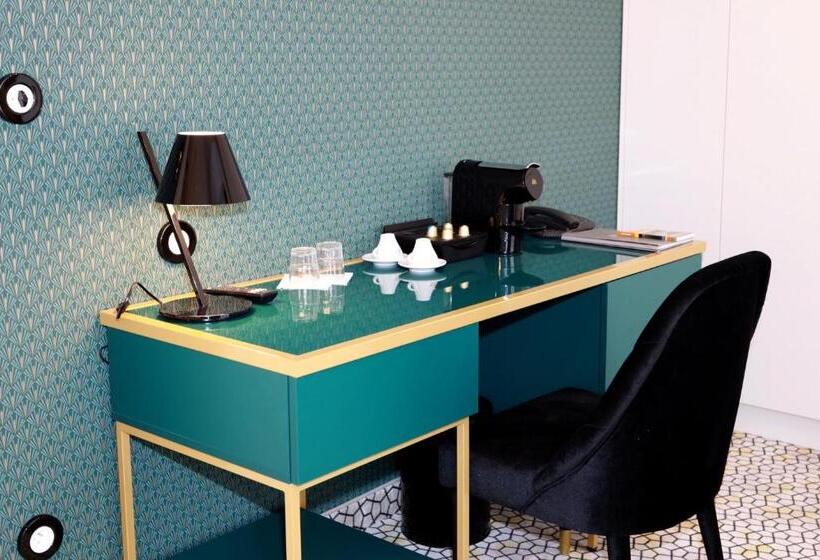 חדר סופריור, Art Deco Wolker By Astoria Hotel & Medical Spa