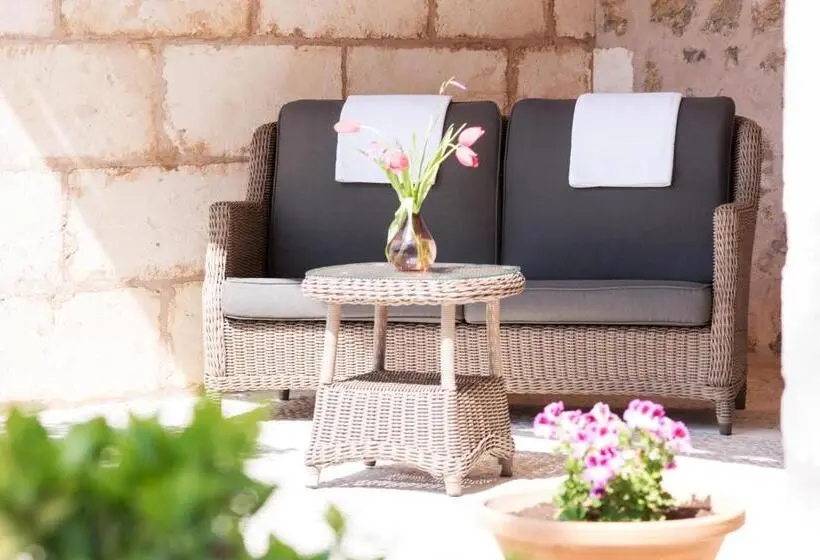 デラックススイート, Casa Font I Roig