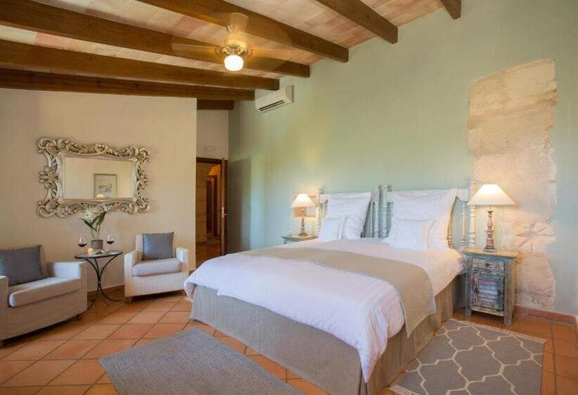 Номер Стандарт, Casa Font I Roig