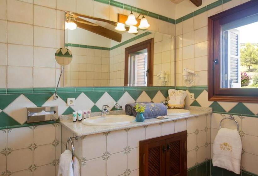 Номер Стандарт, Casa Font I Roig