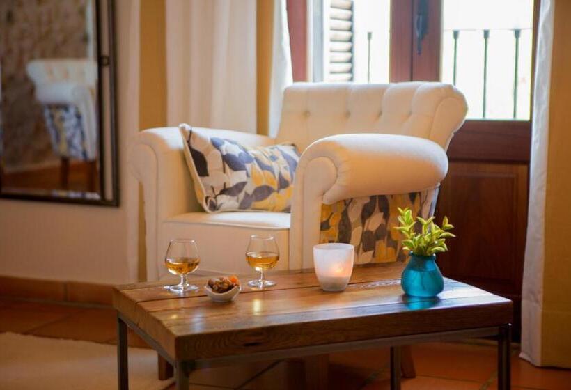 Номер Стандарт, Casa Font I Roig