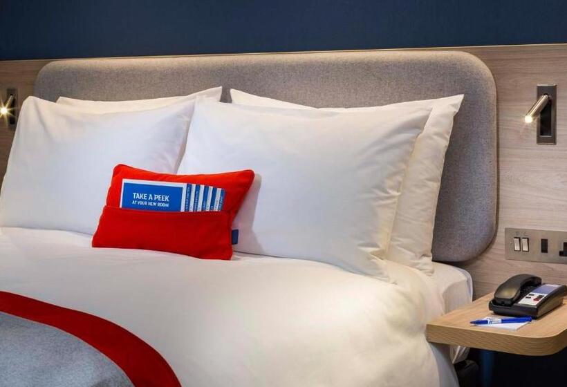 Standard Room Adapted for people with reduced mobility