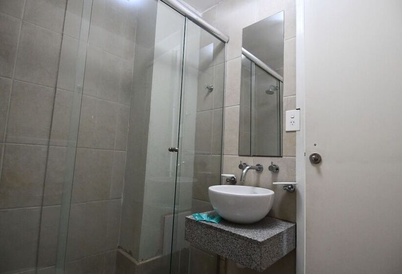 اتاق استاندارد چهار تخته, O2 Hotel Gesell