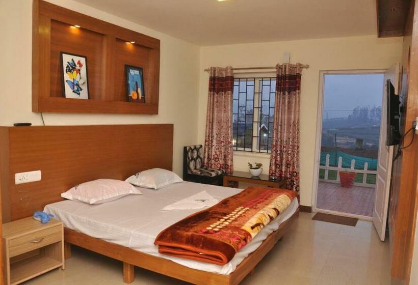 اتاق لوکس با بالکن, Drizzledrop Inn