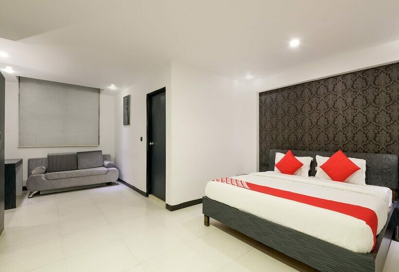 اتاق لوکس, Rendezvous