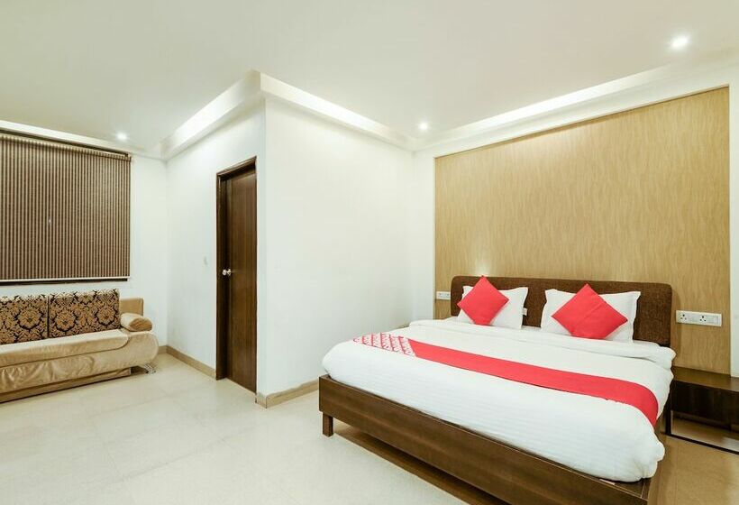 اتاق لوکس, Rendezvous