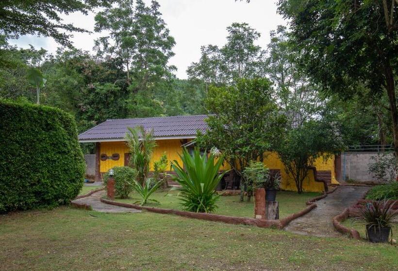 家族用バンガロー, Tanihill Resort