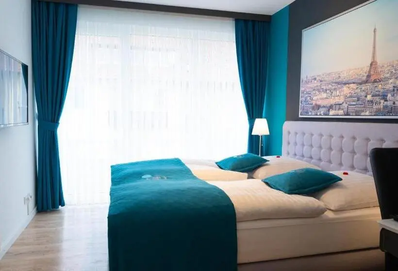 バルコニー付きスーペリアルーム, Friends Hotel Bad Salzuflen