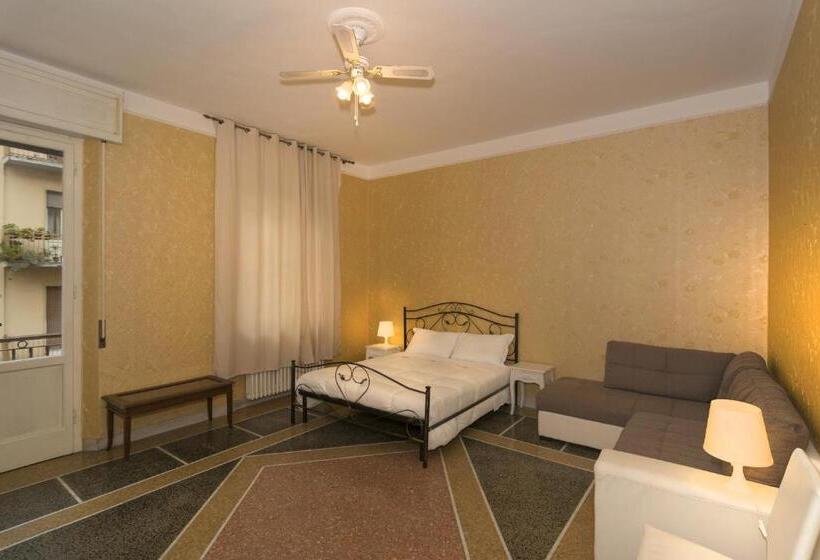 اتاق استاندارد چهارنفره با بالکن, Holiday Pisa Gare