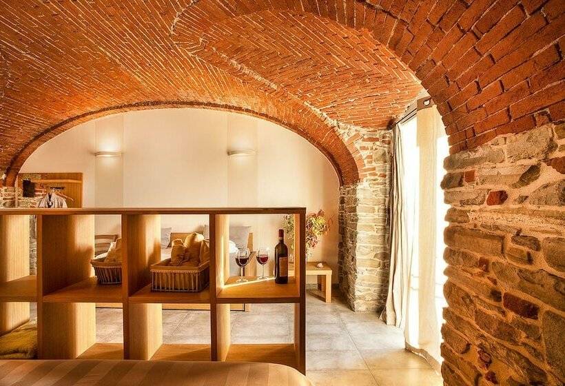 غرفة عائلية, Hemanaire