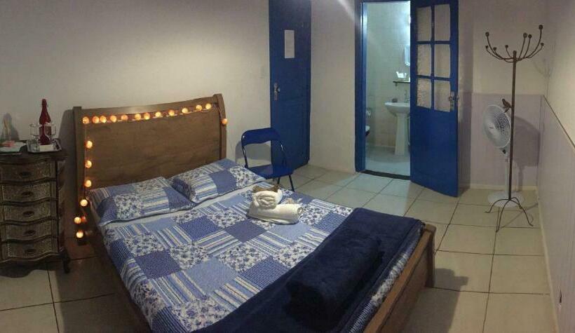 Полулюкс Вид на Сад, Hostel 040