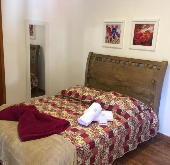 套房带园景, Hostel 040