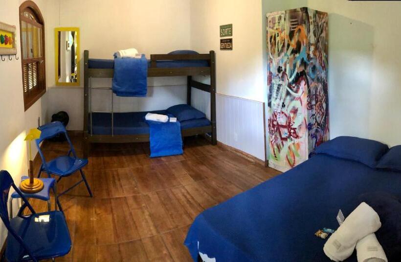 家庭间, Hostel 040