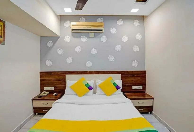 スタンダードルーム, Itsy Hotels Aakash,100 Mts From Sardar Patel Stadium