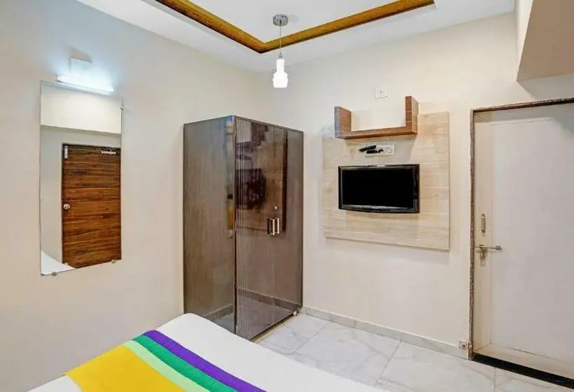 スタンダードルーム, Itsy Hotels Aakash,100 Mts From Sardar Patel Stadium