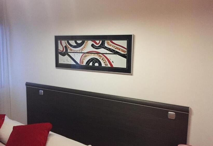 غرفة قياسية, Altejo