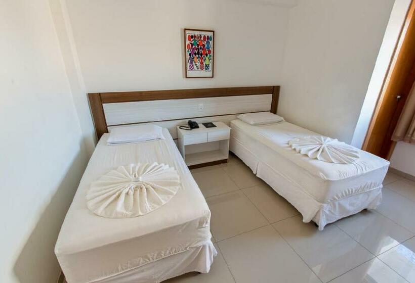 غرفة ديلوكس, Bizzon