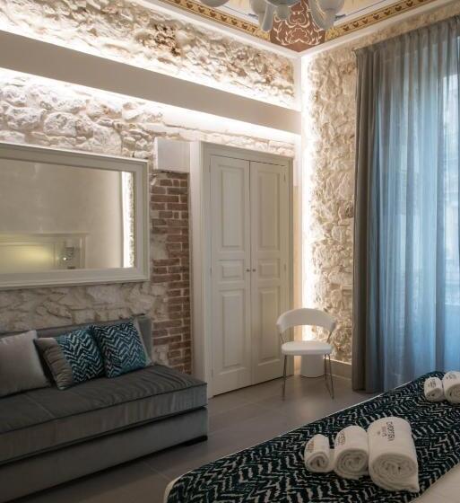 수피리어 룸, Caportigia Boutique