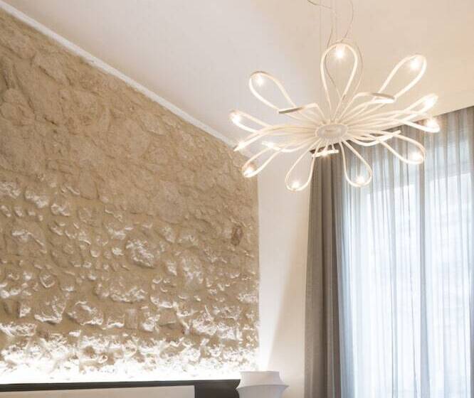 수피리어 룸, Caportigia Boutique