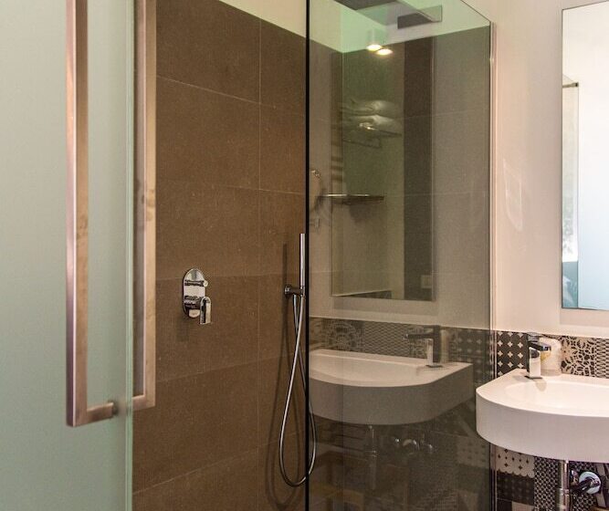 수피리어 룸, Caportigia Boutique